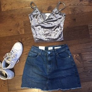 Tilly's | Velvet gray crop top NWT !